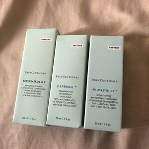 SkinCeuticals Serums Packaging Set